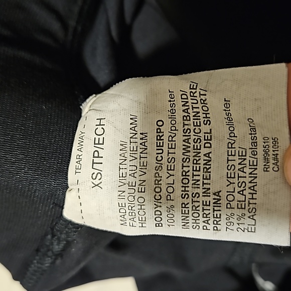 Under Armour athletic shorts - Picture 4 of 9